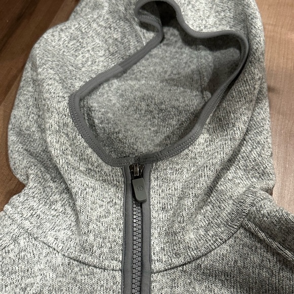 Fleece and thank you lululemon hoodie - Picture 8 of 9